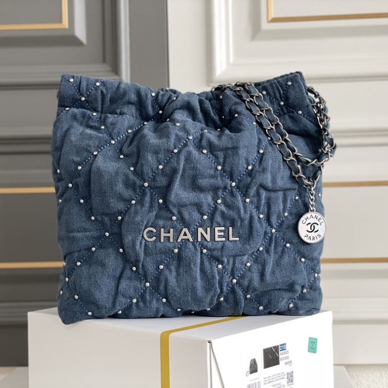 Ch*el shopping bags